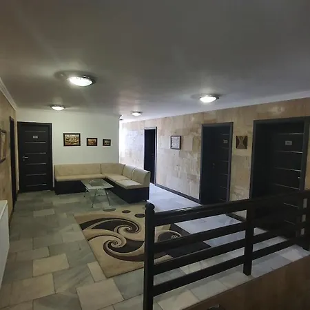 за гости 